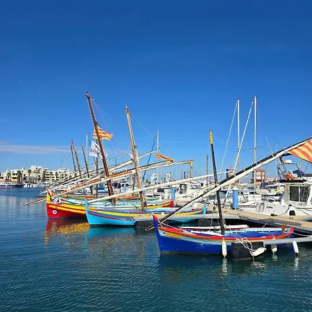 Vue & Acces Direct A La Apartman Le Barcarès