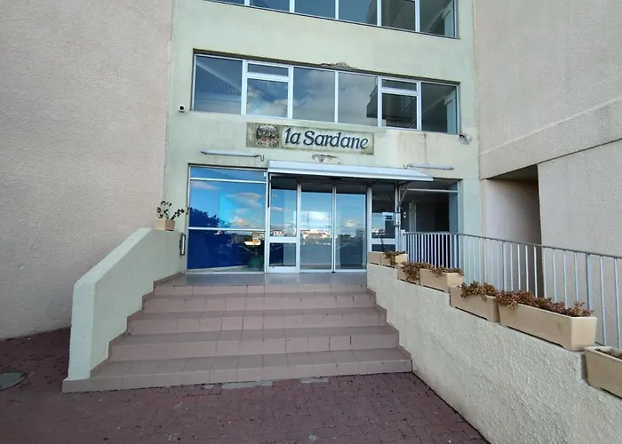 Vue & Acces Direct A La * 르발카레스